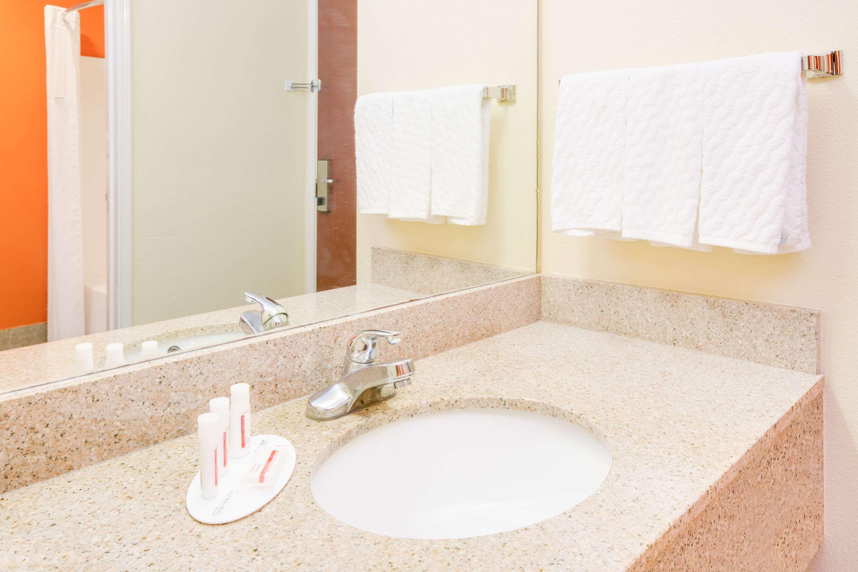 Surestay Hotel By Best Western Alexandria Airport Zewnętrze zdjęcie